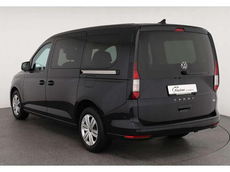 Gebraucht VW Caddy 122 PS (89 kW) 2022 Deep black perleffekt Van / Kleinbus