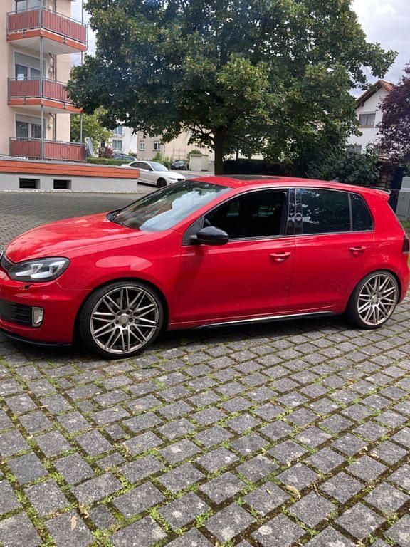 Gebraucht VW Golf VI GTI 211 PS (155 kW) 2010 Rot Kleinwagen