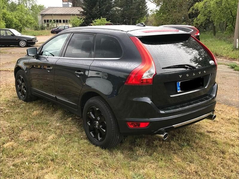 Gebraucht Volvo XC60 Summum 215 PS (158 kW) 2012 Grau SUV