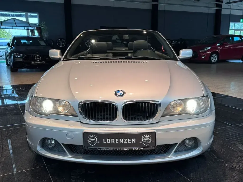 Gebraucht BMW 318 Cabriolet Sport Line 143 PS (105 kW) 2003 Titansilber Cabrio