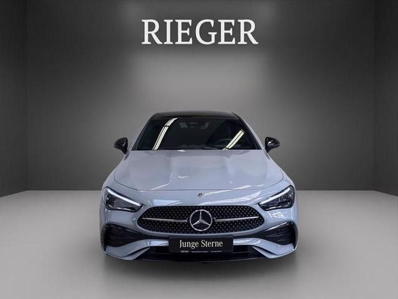 Gebraucht Mercedes 220 AMG 197 PS (144 kW) 2025 Manufaktur lack manufaktur alpingrau uni Coupé