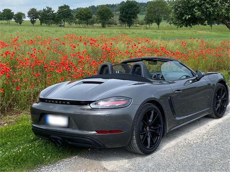 Gebraucht Porsche 718 Boxster 299 PS (219 kW) 2018 Grau Cabrio