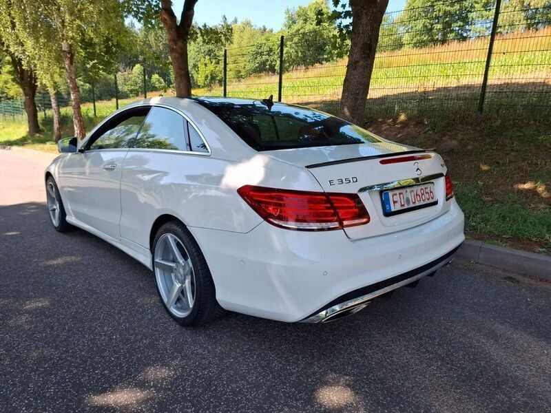 Gebraucht Mercedes E350 306 PS (225 kW) 2013 Weiß Coupé