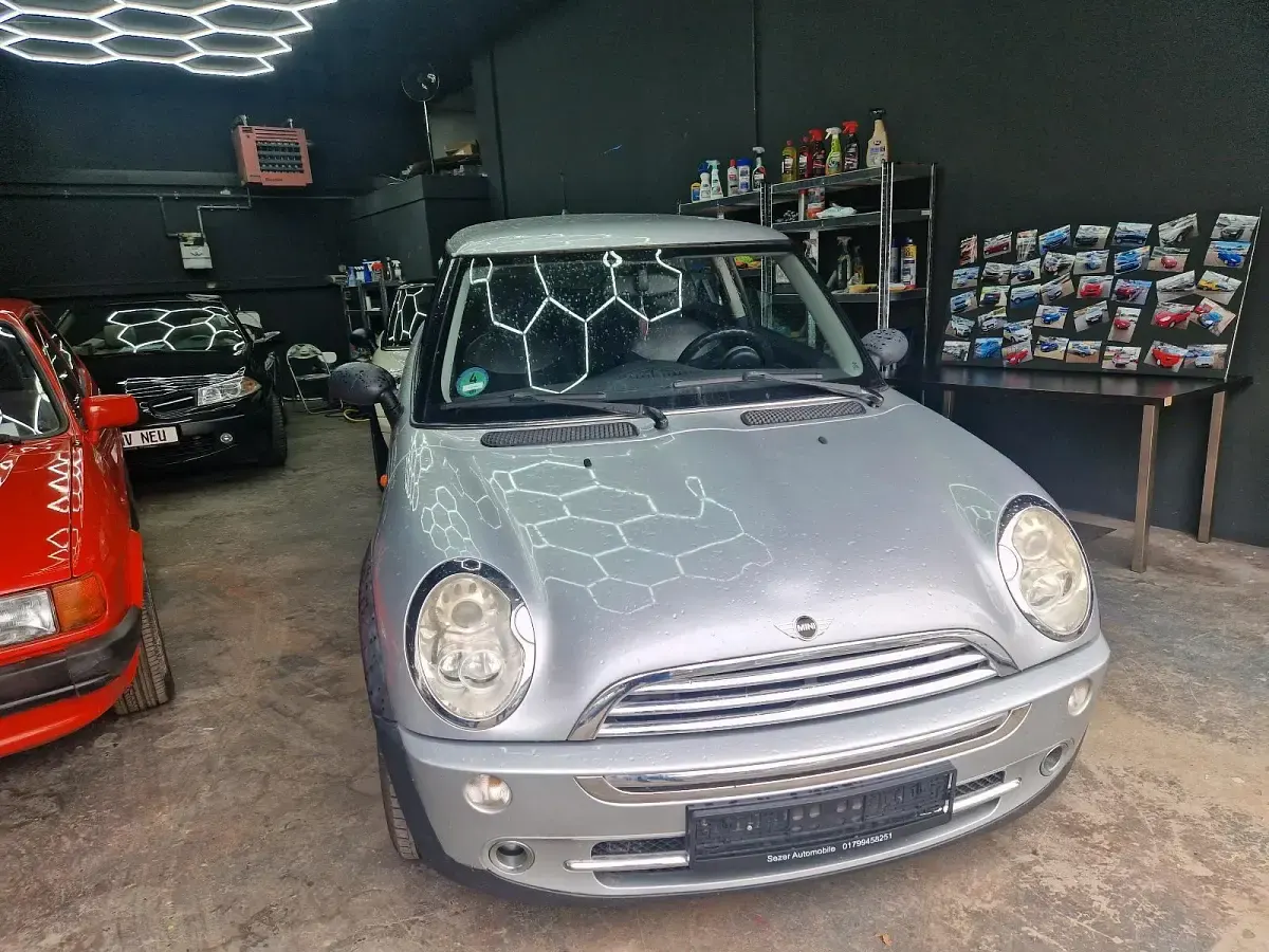 Käytetty Mini ONE 90 HP (66 kW) 2005 Hopea Viistoperä