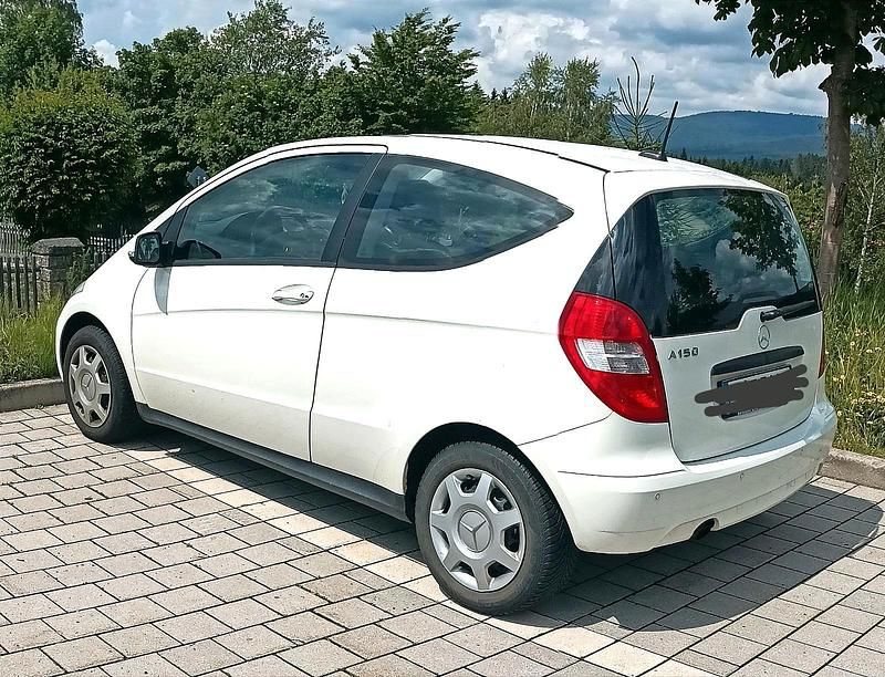 Gebraucht Mercedes A150 90 PS (66 kW) 2008 Weiß Kleinwagen