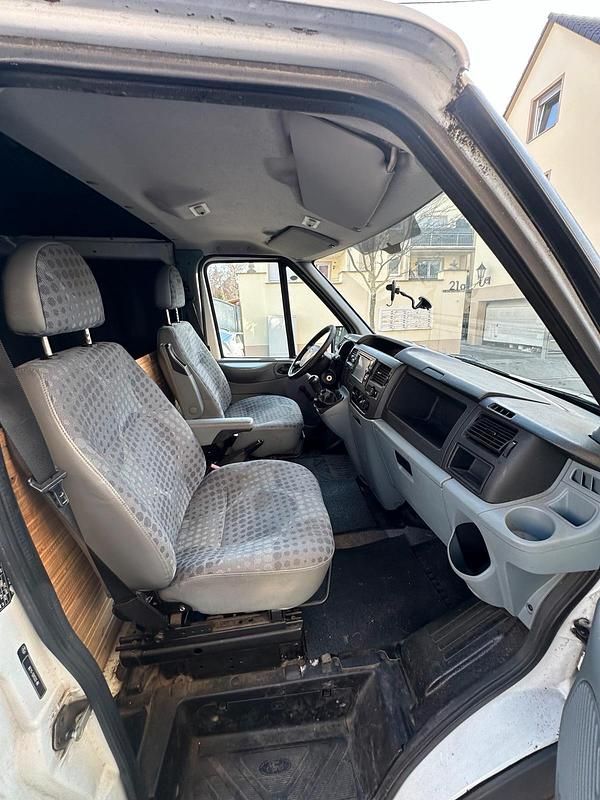 Gebraucht Ford Transit 110 PS (80 kW) 2007 Weiß Van