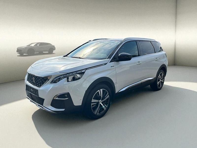 Weiß Gebraucht 2018 Peugeot 5008 GT-line Van / Kleinbus | 14.499 € (Guter Preis) - Bild 1/4