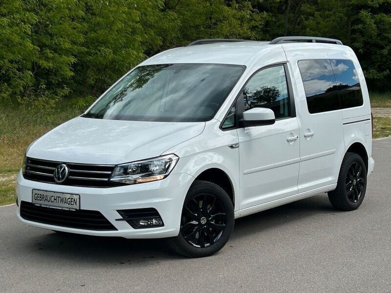 Candy weiß Gebraucht 2017 VW Caddy Comfortline Van / Kleinbus | 16.490 € (Fairer Preis) - Bild 1/4