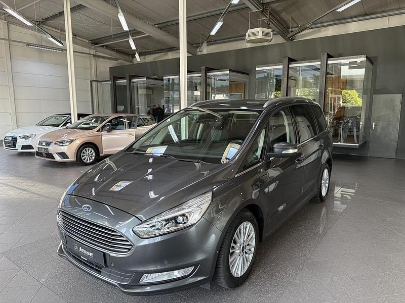 Magneticgrau (metallic) Gebraucht 2018 Ford Galaxy Titanium Van / Kleinbus | 21.990 € (Fairer Preis) - Bild 1/4