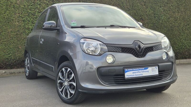 Grau Gebraucht 2018 Renault Twingo LIMITED Kleinwagen | 7.700 € (Superpreis) - Bild 1/4