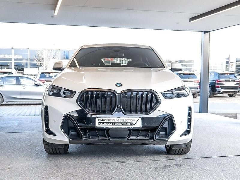 Gebraucht BMW X6 M Sport 352 PS (258 kW) 2025 Weiß SUV