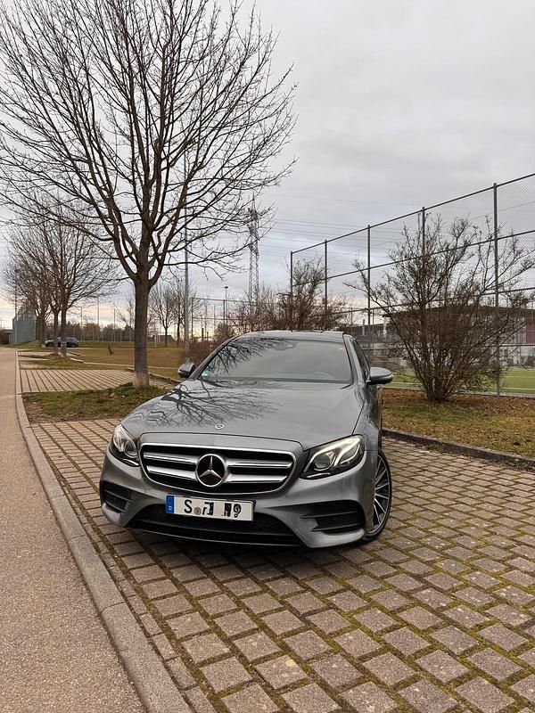 Gebraucht Mercedes E400 AMG 348 PS (255 kW) 2018 Grau Limousine