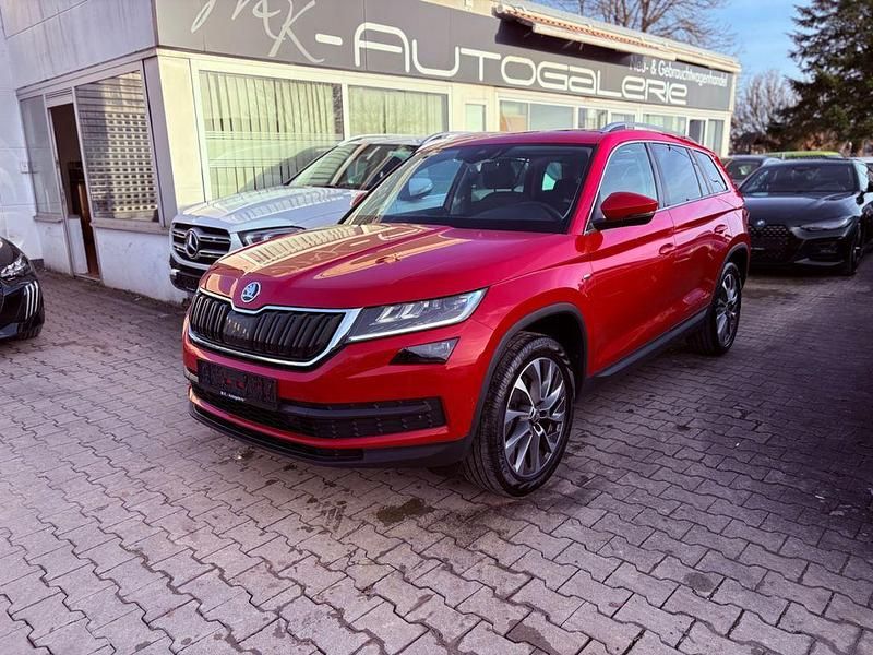 Rot Gebraucht 2021 Skoda Kodiaq Clever SUV | 19.990 € (Fairer Preis) - Bild 1/4