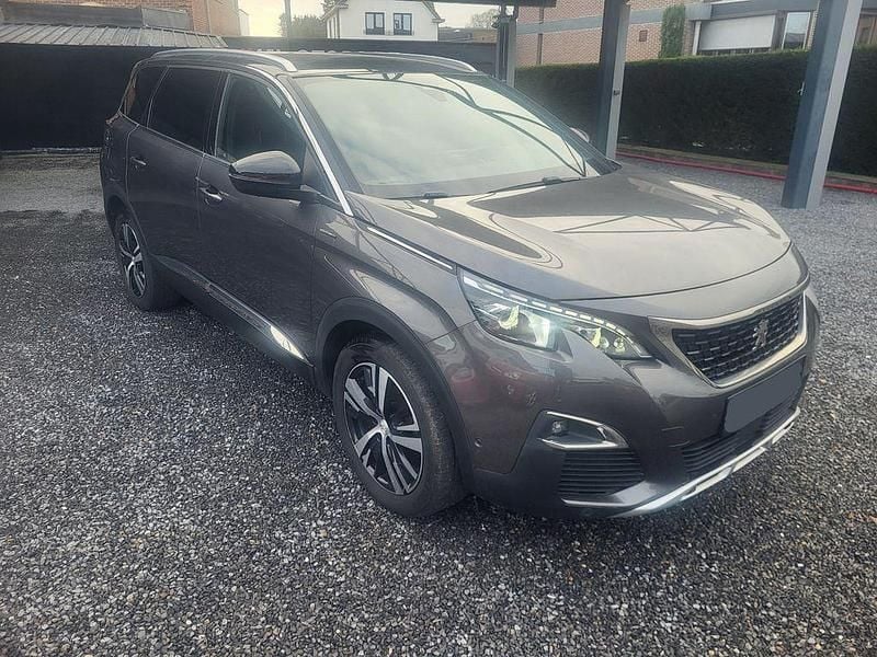 Grau Gebraucht 2020 Peugeot 5008 Allure SUV | 11.500 € - Bild 1/4