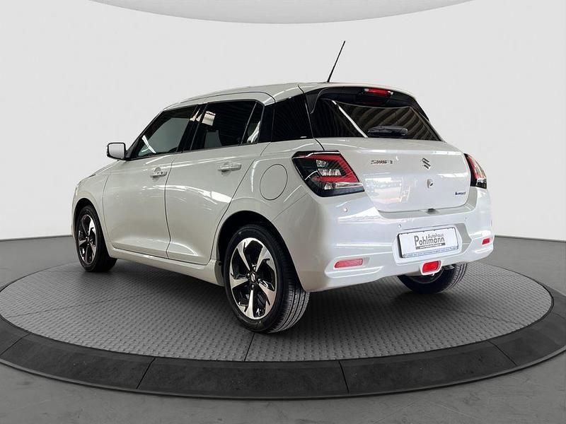 Neu Suzuki Swift Comfort+ 83 PS (61 kW) 2025 Weiß Kleinwagen