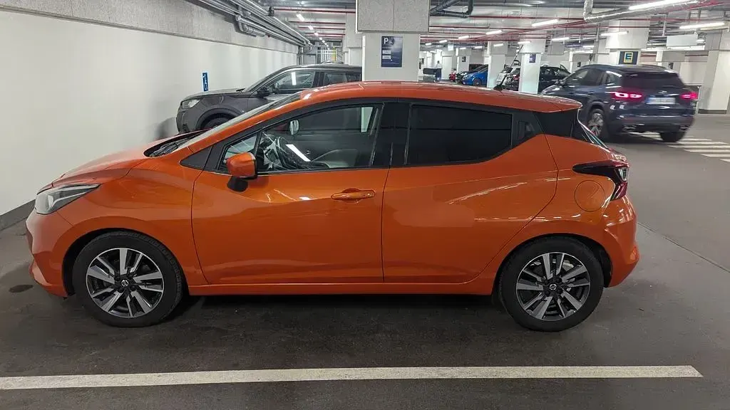 Gebraucht Nissan Micra N-Connecta 90 PS (66 kW) 2017 Orange Kleinwagen