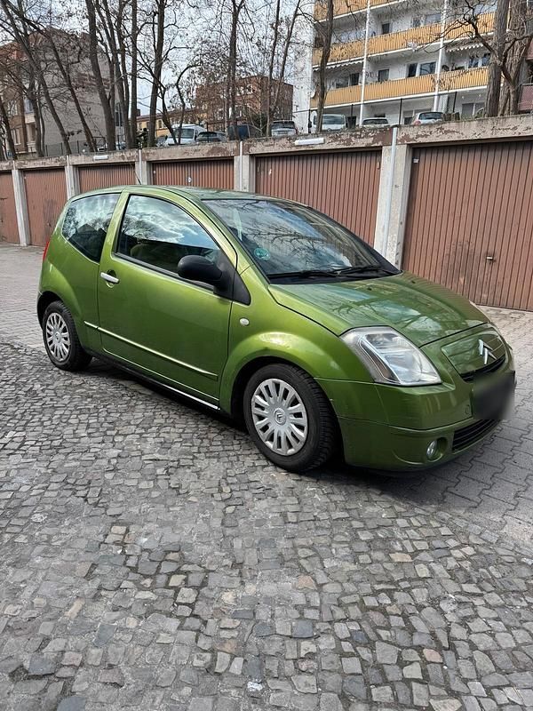 Gebraucht Citroën C2 60 PS (44 kW) 2005 Grün Kleinwagen