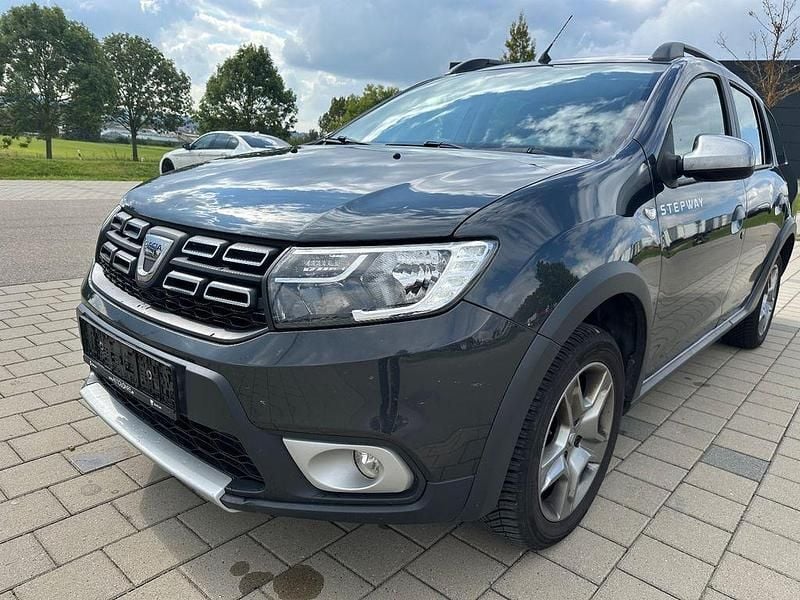 Gebraucht Dacia Logan MCV Stepway 90 PS (66 kW) 2019 Grau Kombi