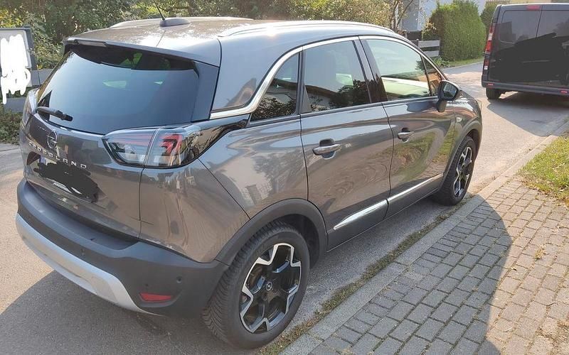Gebraucht Opel Crossland Ultimate 131 PS (96 kW) 2022 Grau SUV