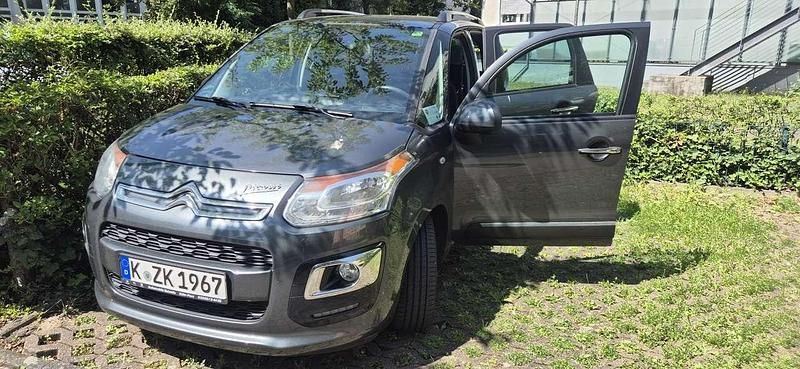 Gebraucht Citroën C3 Picasso SELECTION 114 PS (83 kW) 2015 Grau shark/metallic Van / Kleinbus