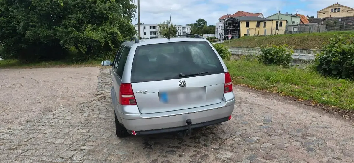 Gebraucht VW Golf IV 75 PS (55 kW) 2005 Silber Kombi