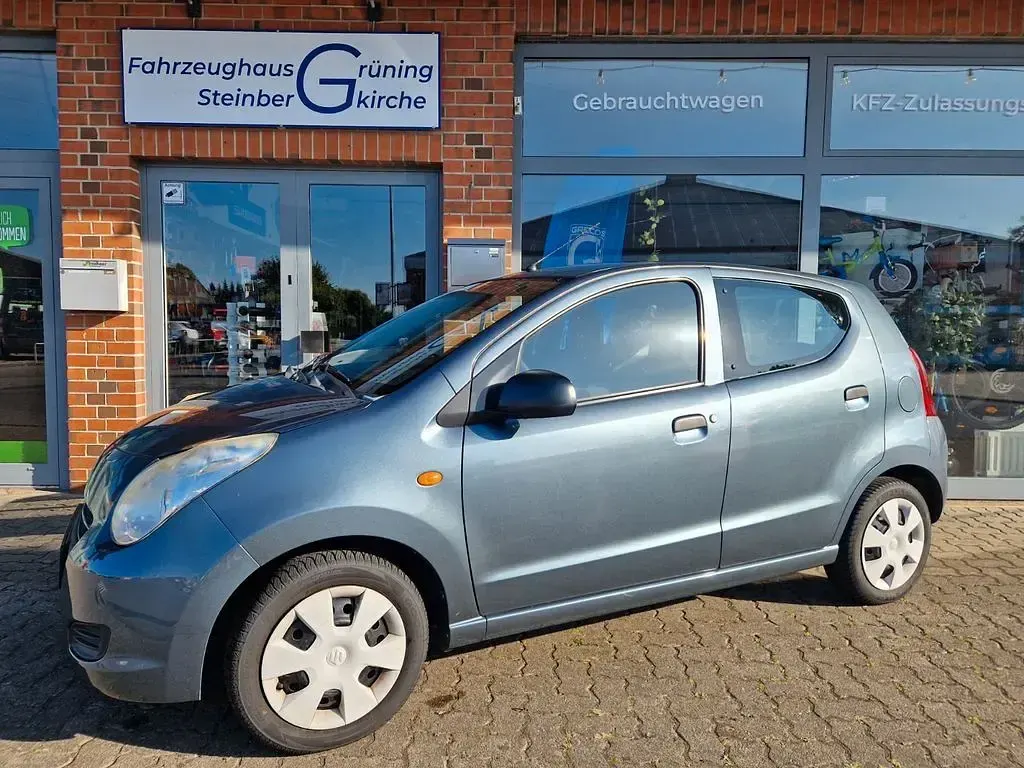 Gebraucht Suzuki Alto Club 68 PS (50 kW) 2012 Grau Kleinwagen