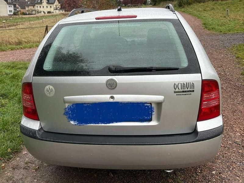 Gebraucht Skoda Octavia 102 PS (75 kW) 2007 Silber Kombi