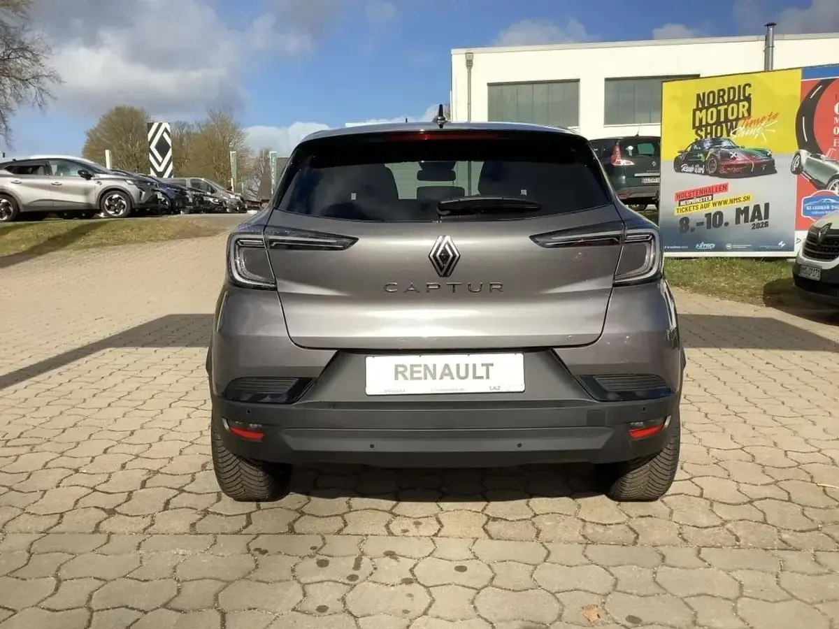 Neu Renault Captur Techno 91 PS (66 kW) 2025 Grau kqj + schwarz gne SUV