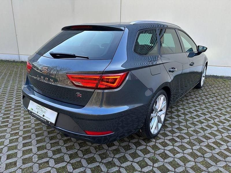 Gebraucht Seat Leon ST Beats 150 PS (110 kW) 2019 Grau Kombi