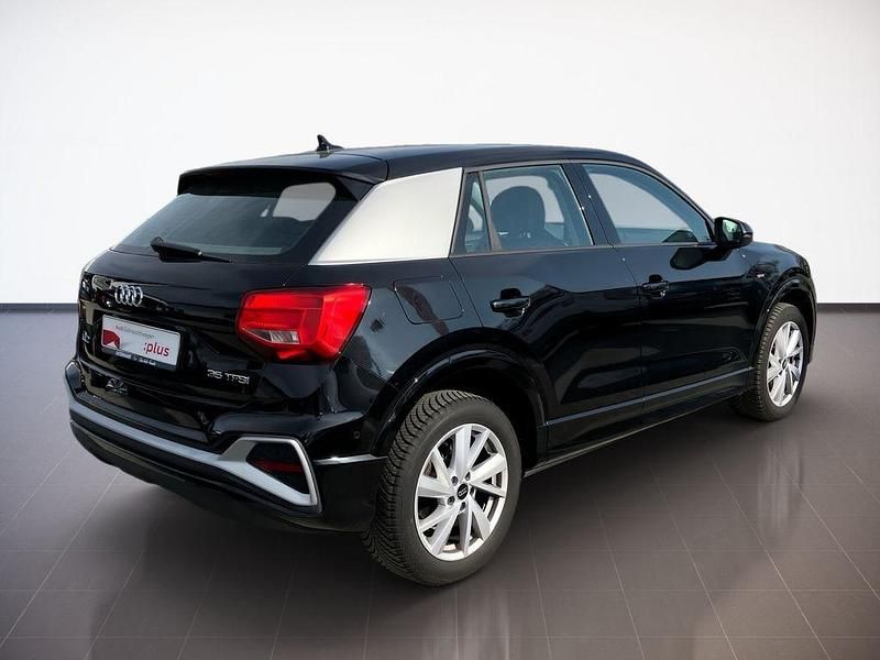 Gebraucht Audi Q2 S-Line 150 PS (110 kW) 2025 Mythosschwarz SUV