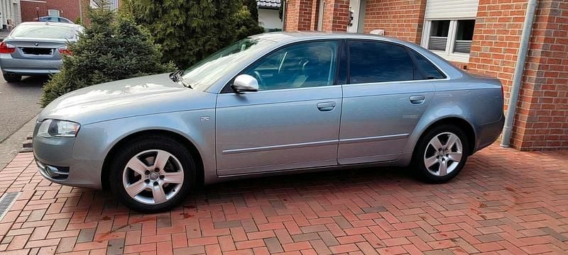 Gebraucht Audi A4 131 PS (96 kW) 2005 Grau Limousine