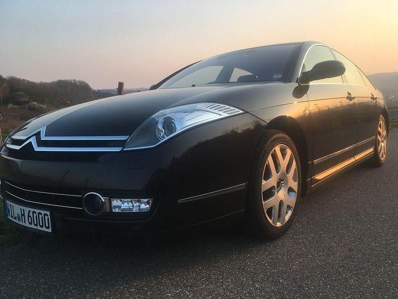 Schwarz Gebraucht 2007 Citroën C6 Exclusive Limousine | 6.600 € (Fairer Preis) - Bild 1/4