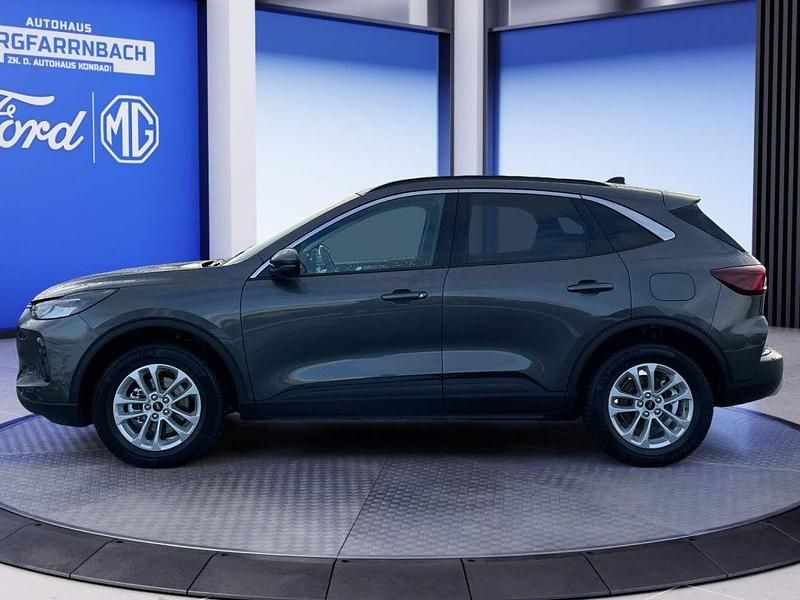 Neu Ford Kuga Titanium 186 PS (136 kW) 2025 Grau SUV