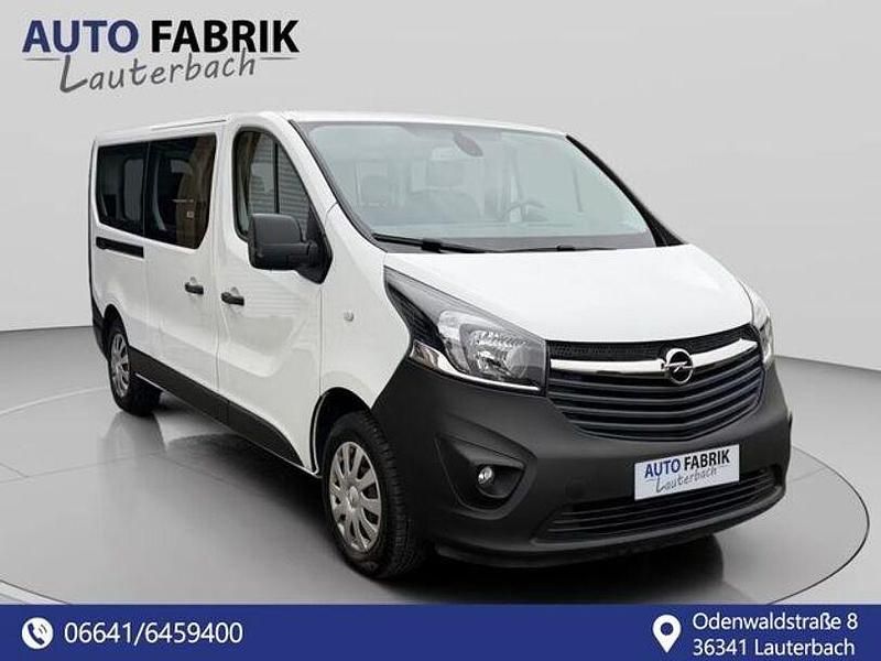 Gebraucht Opel Vivaro 120 PS (88 kW) 2018 Weiß Van / Kleinbus