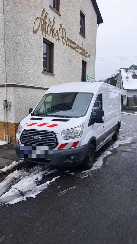 Gebraucht Ford Transit 131 PS (96 kW) 2019 Weiß Van