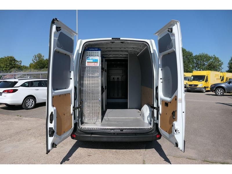 Gebraucht Renault Master 131 PS (96 kW) 2017 Weiss Van