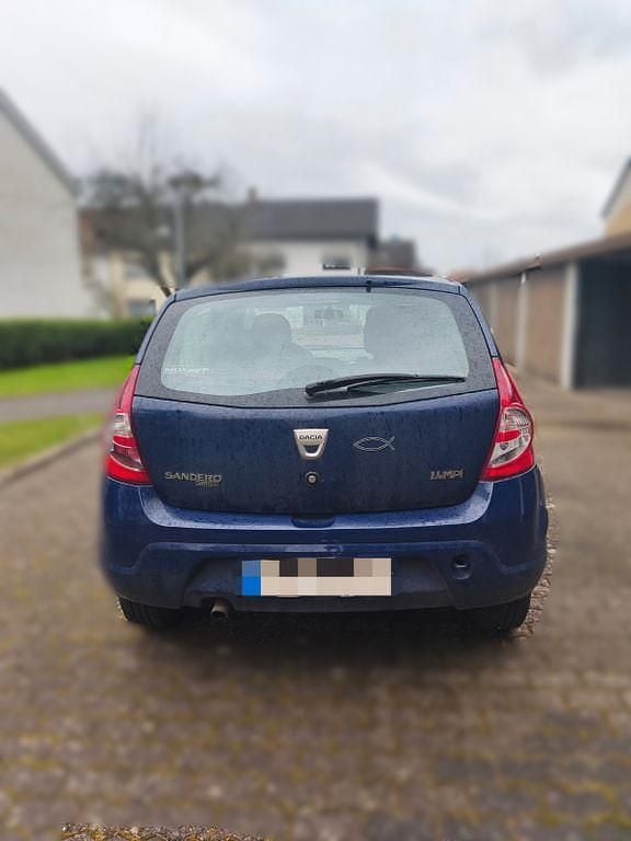 Gebraucht Dacia Sandero Lauréate 75 PS (55 kW) 2009 Blau Limousine
