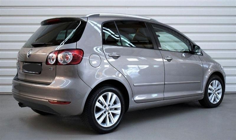 Gebraucht VW Golf VII 122 PS (89 kW) 2014 Silber Limousine