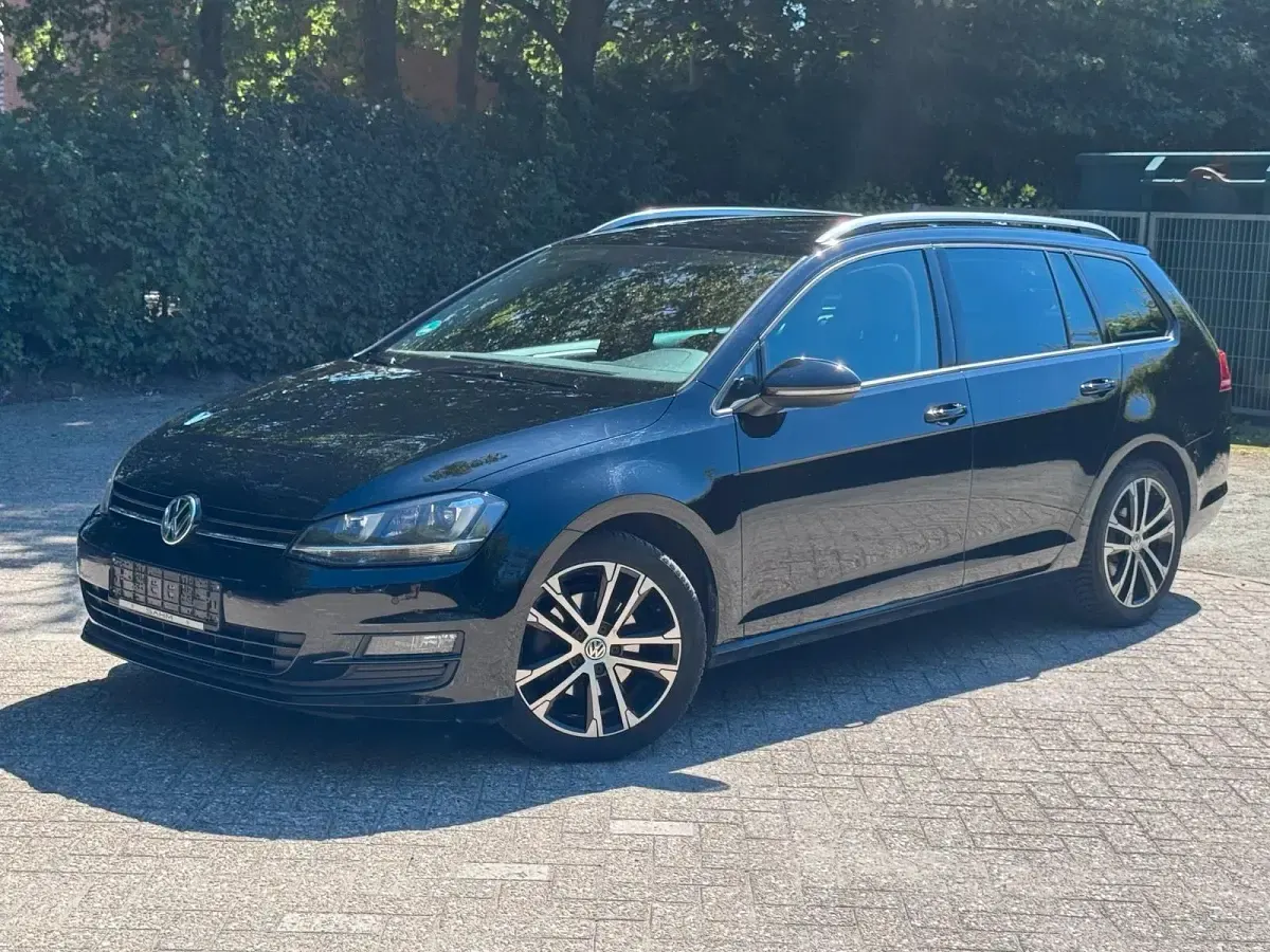 Gebraucht VW Golf VII 110 PS (80 kW) 2015 Schwarz Kombi