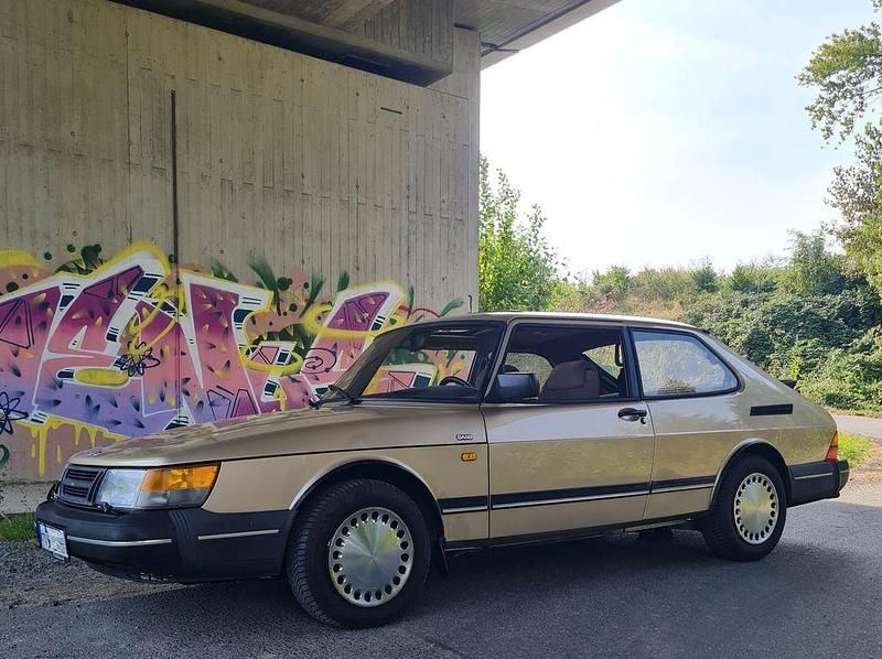 Usata Saab 900 110 CV (80 kW) 1988 Oro Coupé
