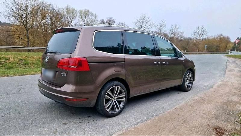 Brugt VW Sharan Life 177 HK (130 kW) 2013 Brun MPV