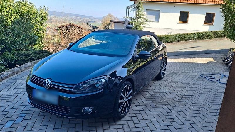 Gebraucht VW Golf 105 PS (77 kW) 2011 Schwarz Cabrio