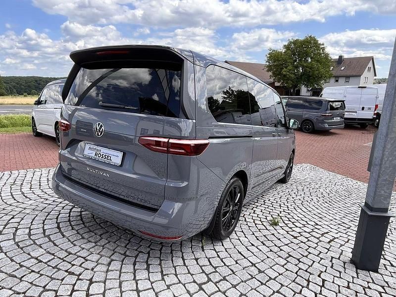 Neu VW Multivan Edition 150 PS (110 kW) 2025 Grau Van