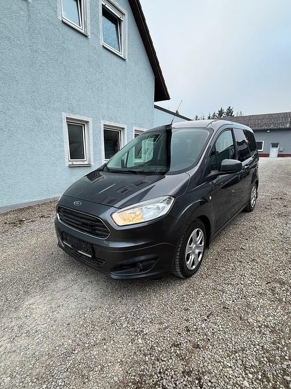 Gebraucht Ford Tourneo Courier 101 PS (74 kW) 2017 Grau Van / Kleinbus