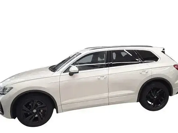 Gebraucht VW Touareg Elegance 286 PS (210 kW) 2025 Sechura beige SUV
