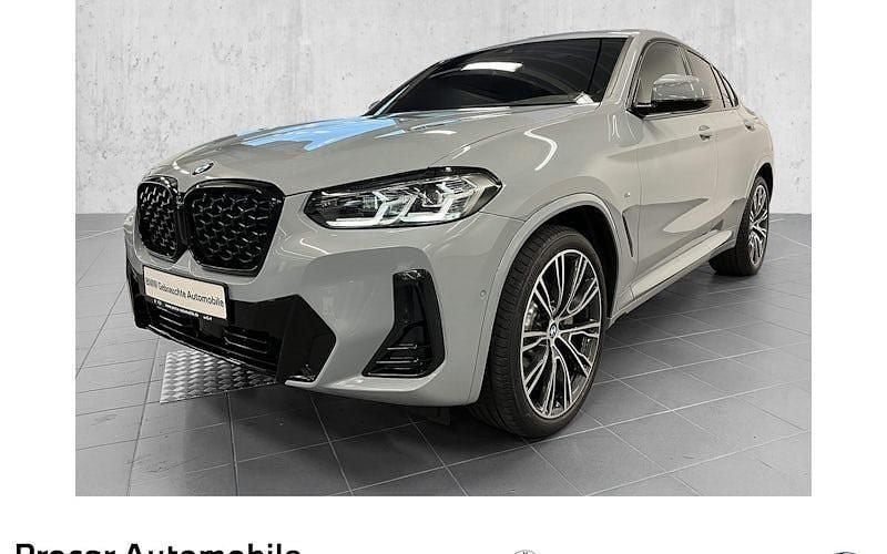 Grau Gebraucht 2024 BMW X4 M Sport SUV | 57.400 € (Guter Preis) - Bild 1/4
