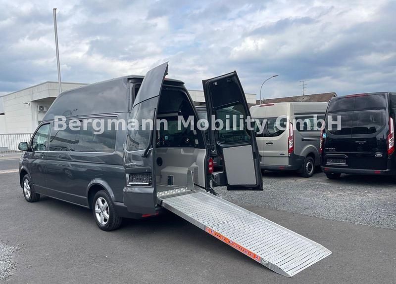 Gebraucht VW Transporter 102 PS (75 kW) 2016 Indiumgrau Van