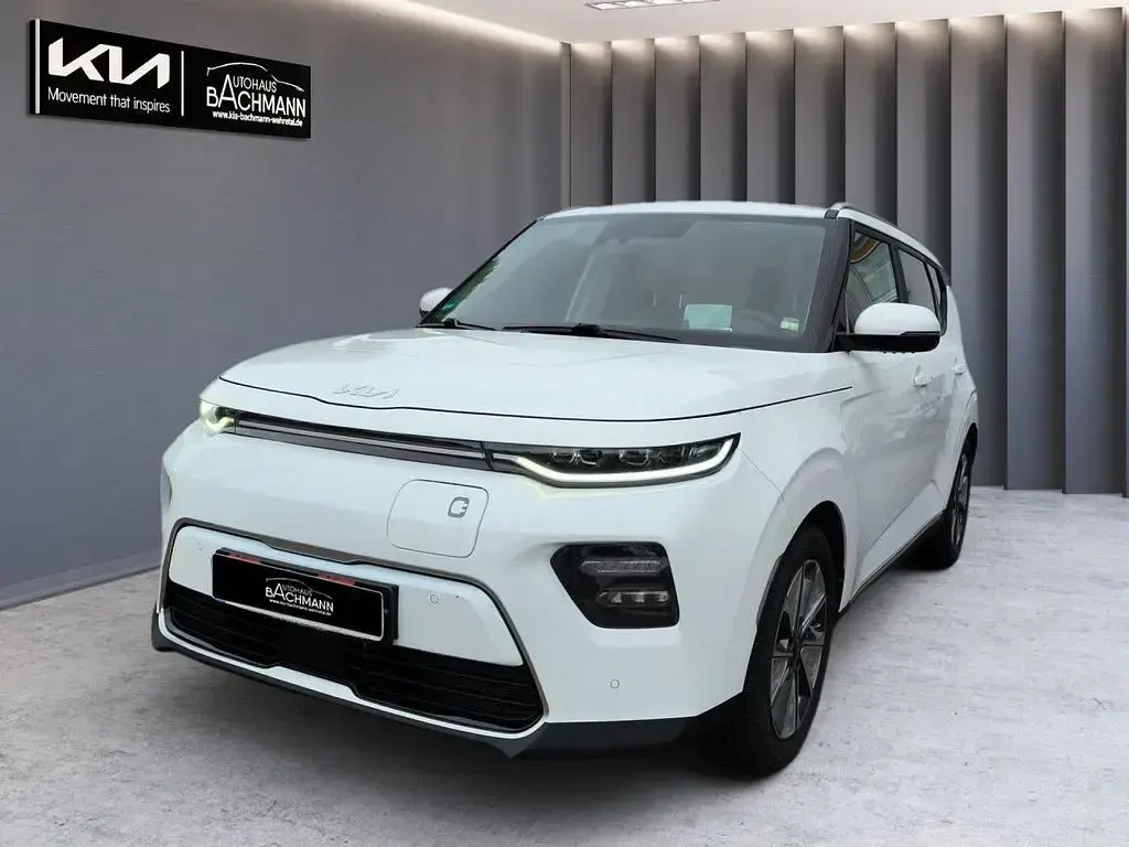 Gebraucht Kia Soul EV Spirit 150 kW (204 PS) 2022 Weiß SUV