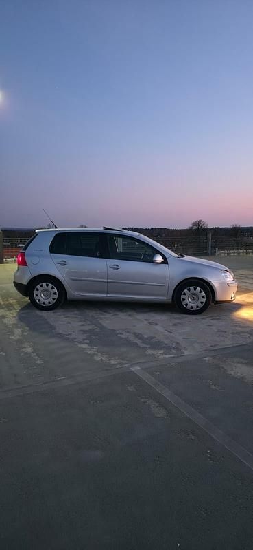 Gebraucht VW Golf V 105 PS (77 kW) 2007 Grau Limousine