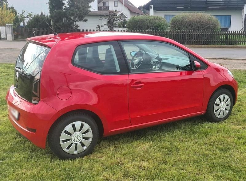 Second-hand VW up! 60 CP (44 kW) 2020 Roșu Hatchback